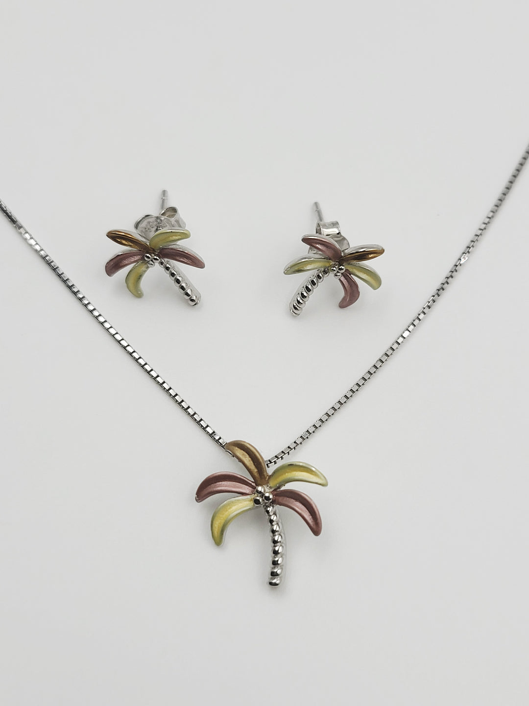 Silver Coconut Tree Pendant Set