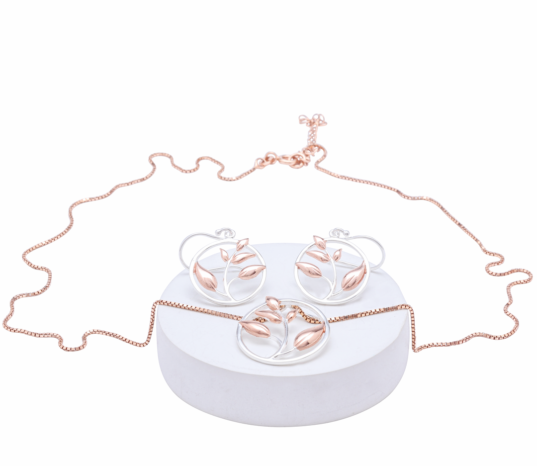 Silver Garden Pendant Set