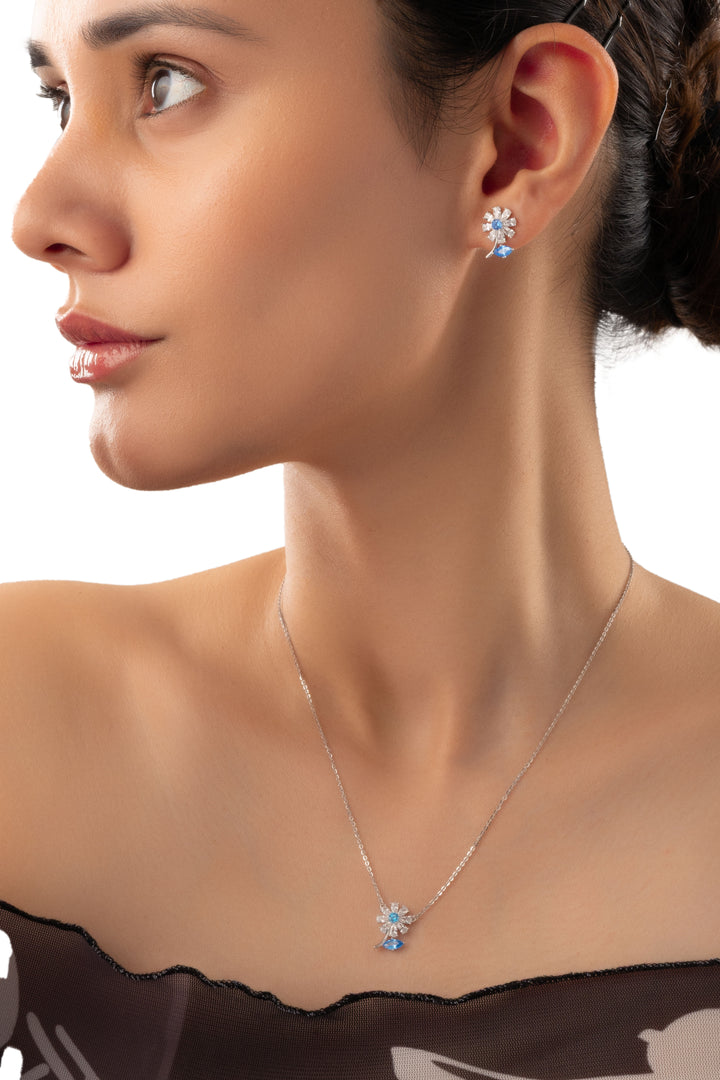 Silver Flower Stone Pendant Set