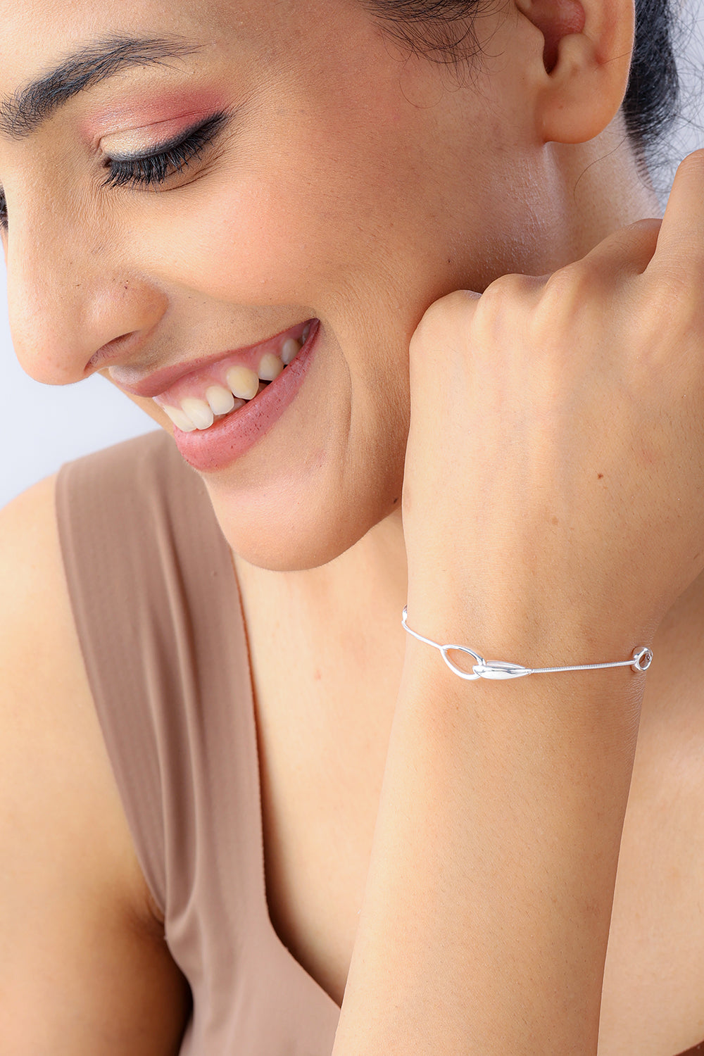 Silver Knot Bracelet