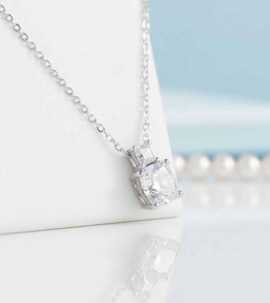 Silver Solitaire N Pendant