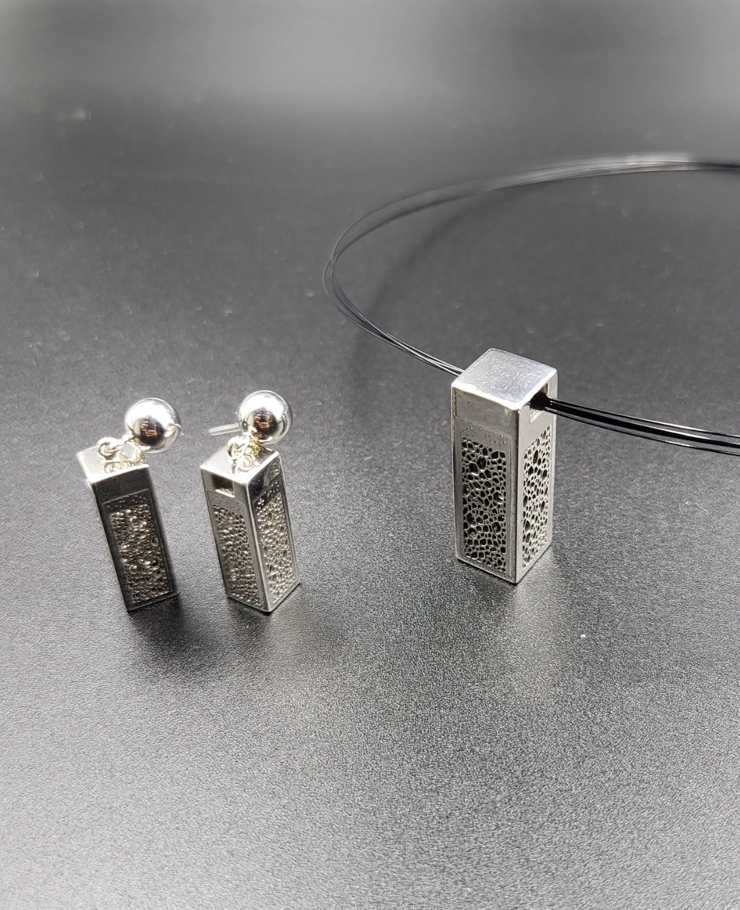 Black Silver S-Minar Set