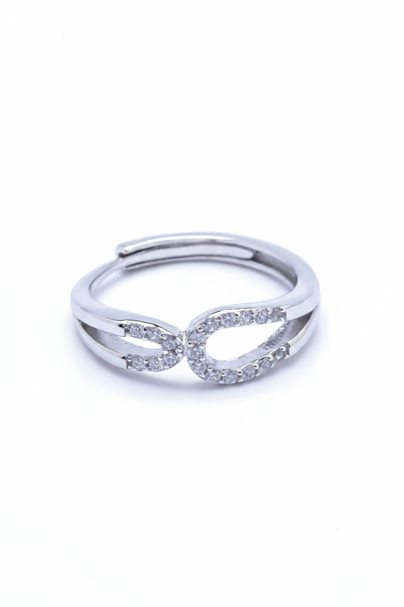 Silver Stone Magncia Ring