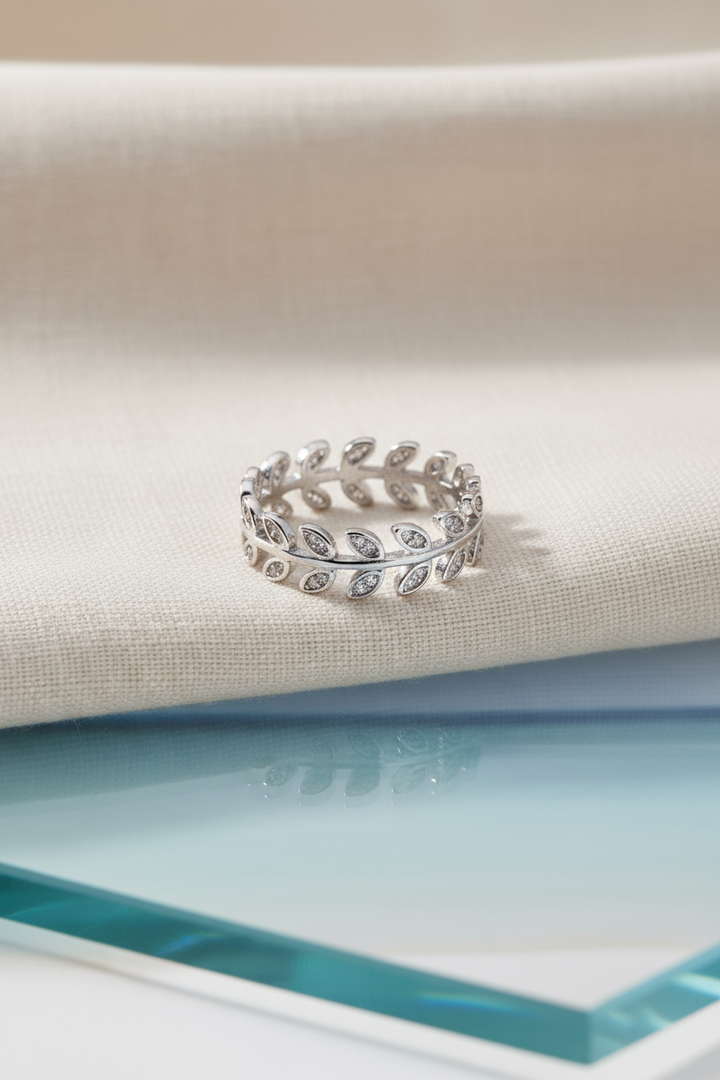 Silver Leafy Ring