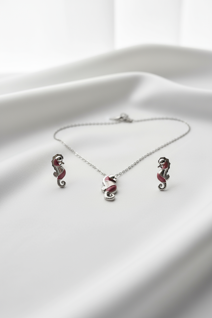 Silver Sea Horse Pendant Set