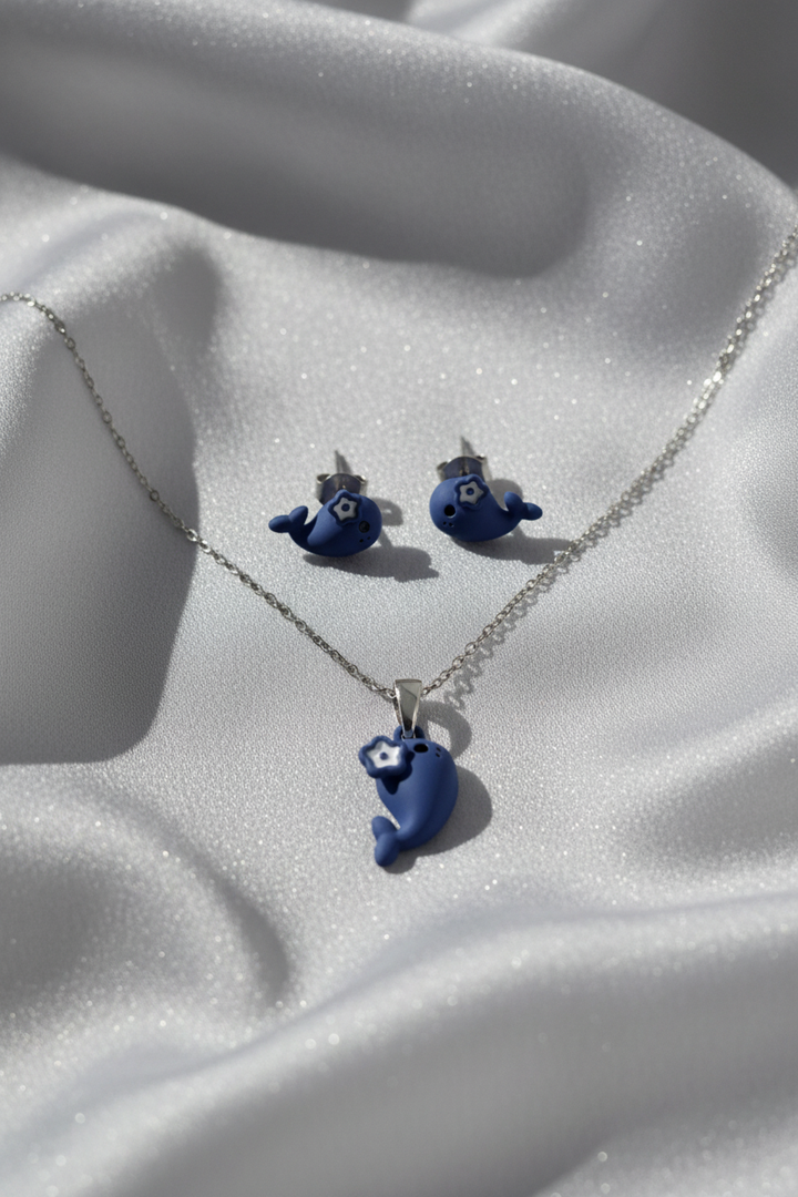 Silver Blue Fish Pendant Set