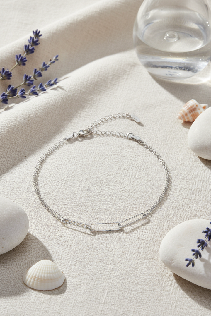 Silver R-Chain Bracelet