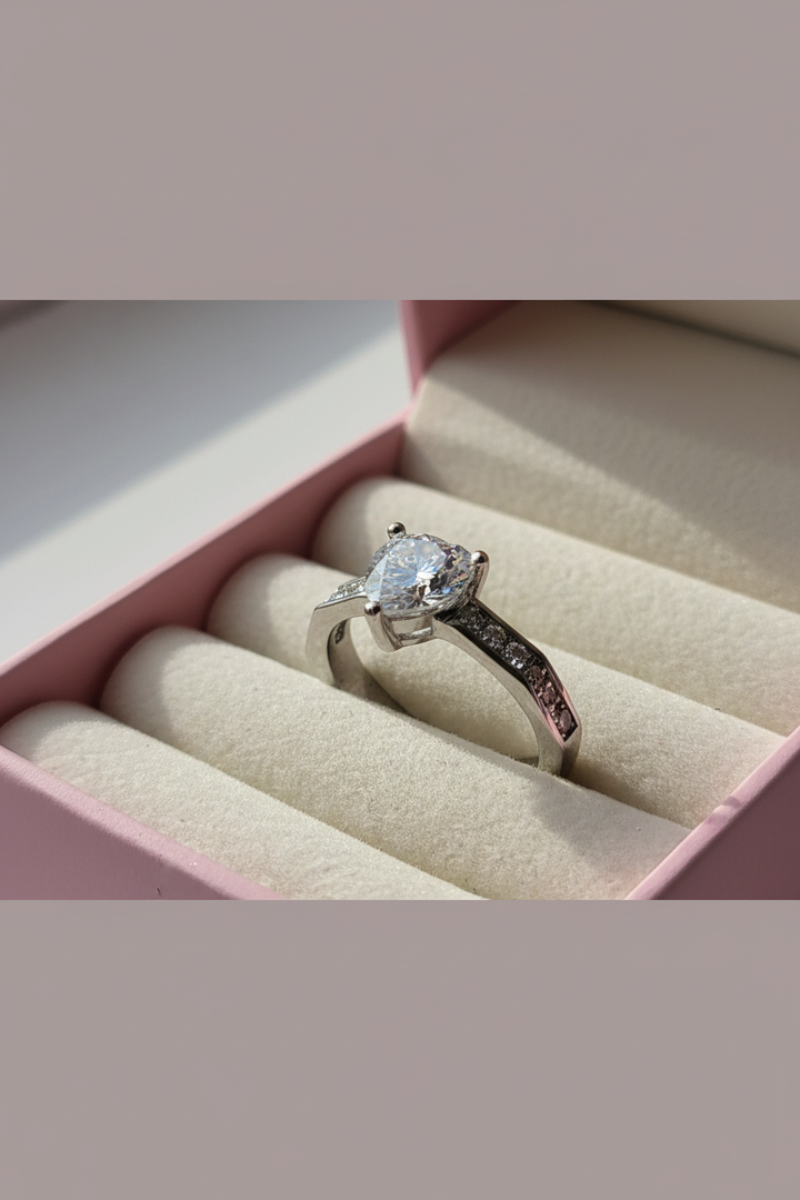 Silver B-Heart Ring