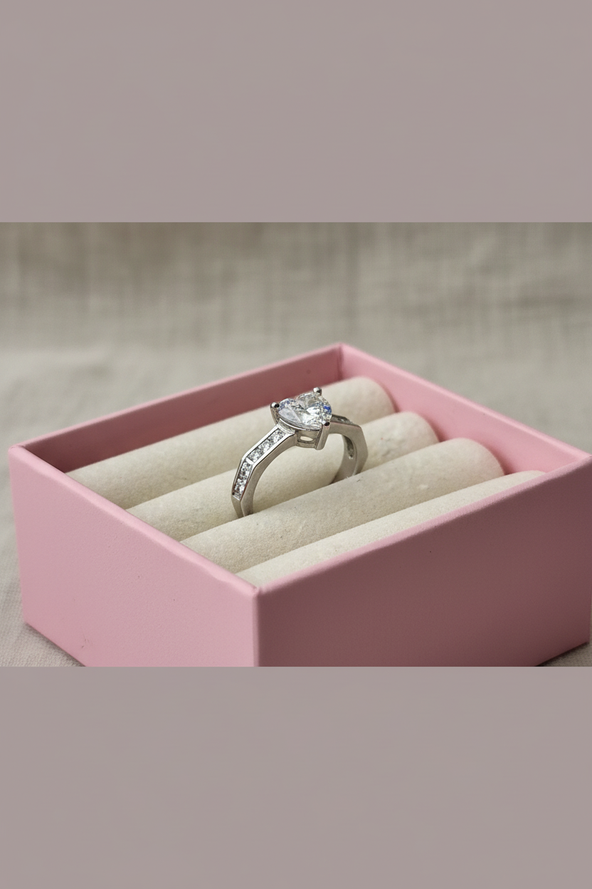 Silver B-Heart Ring