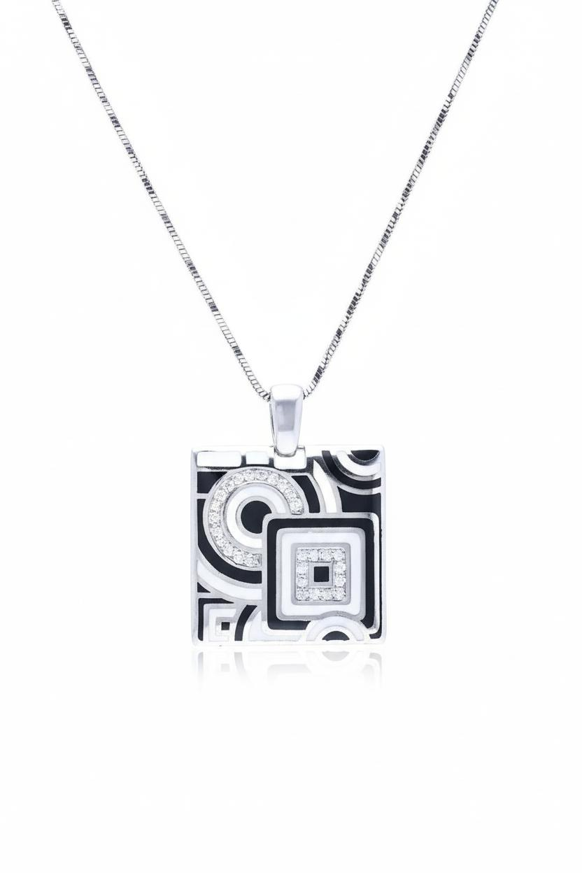 Silver B&W Pendant – Quene