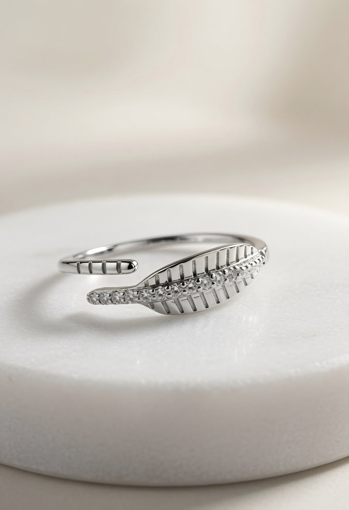 Silver 925 Woven Radiance Ring