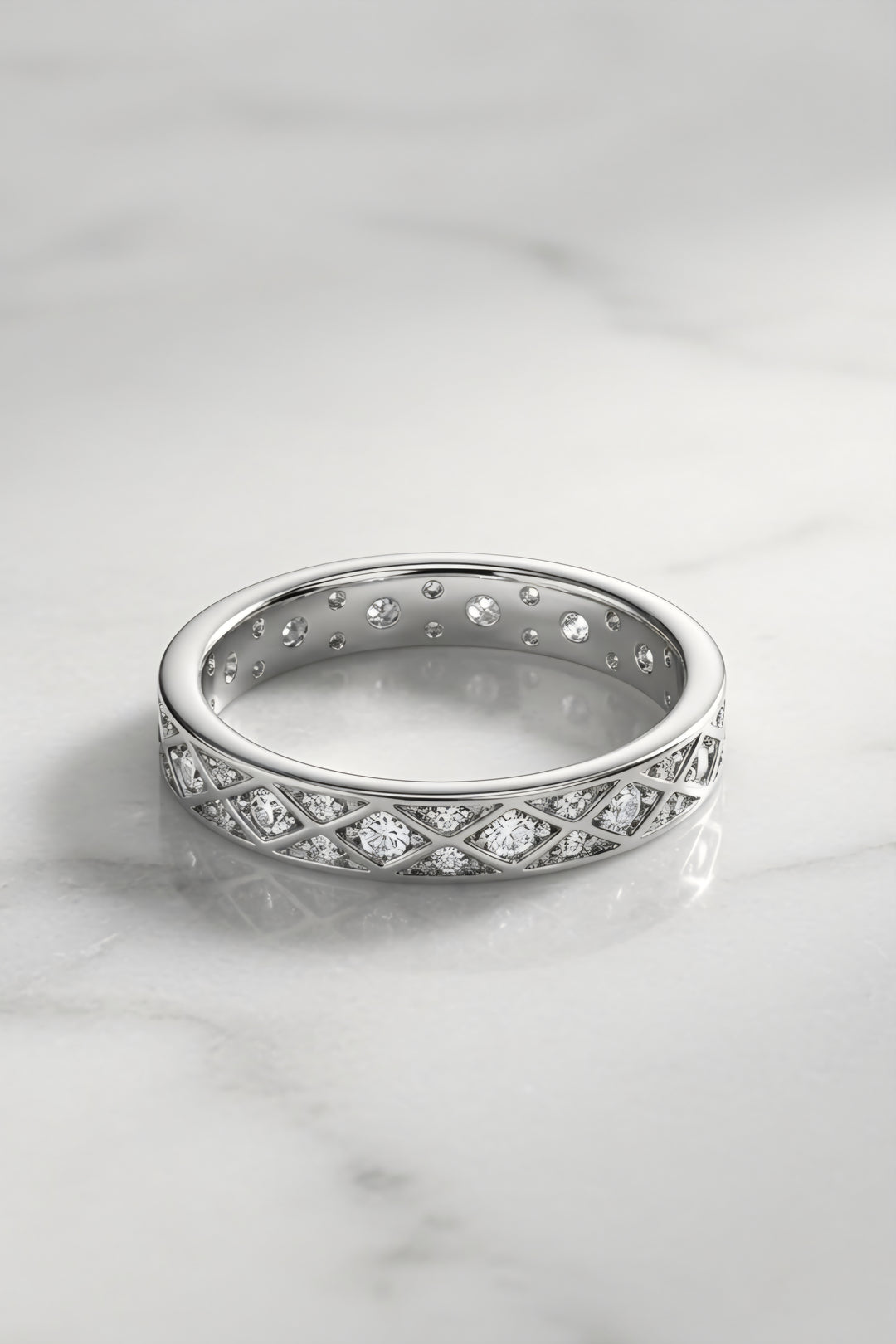 Silver Regal Gleam Ring