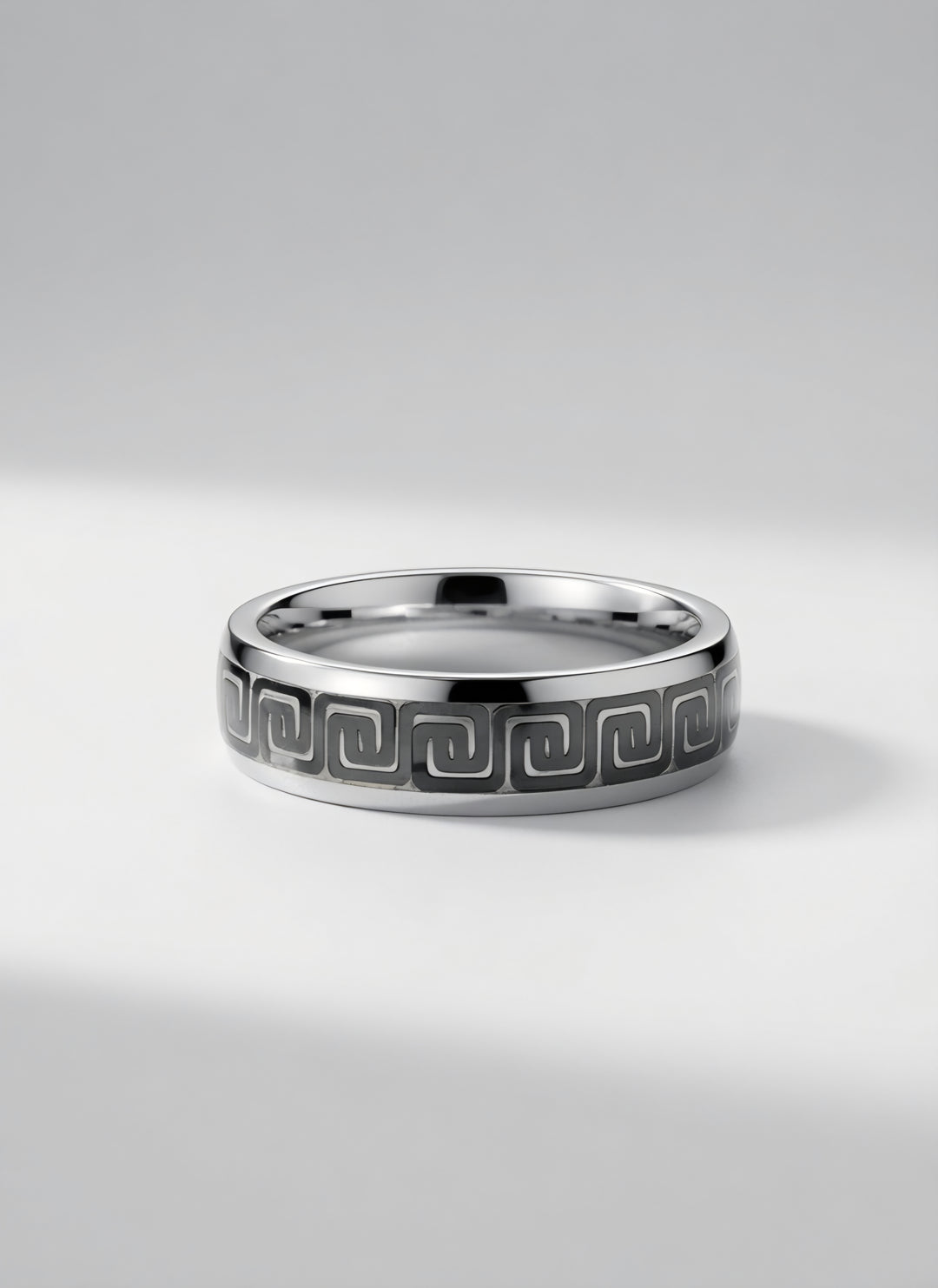 925 Silver Regal Crest Ring (Men)