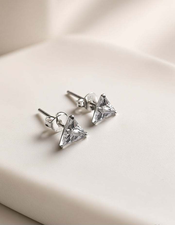 925 Silver Syre Stud Earrings