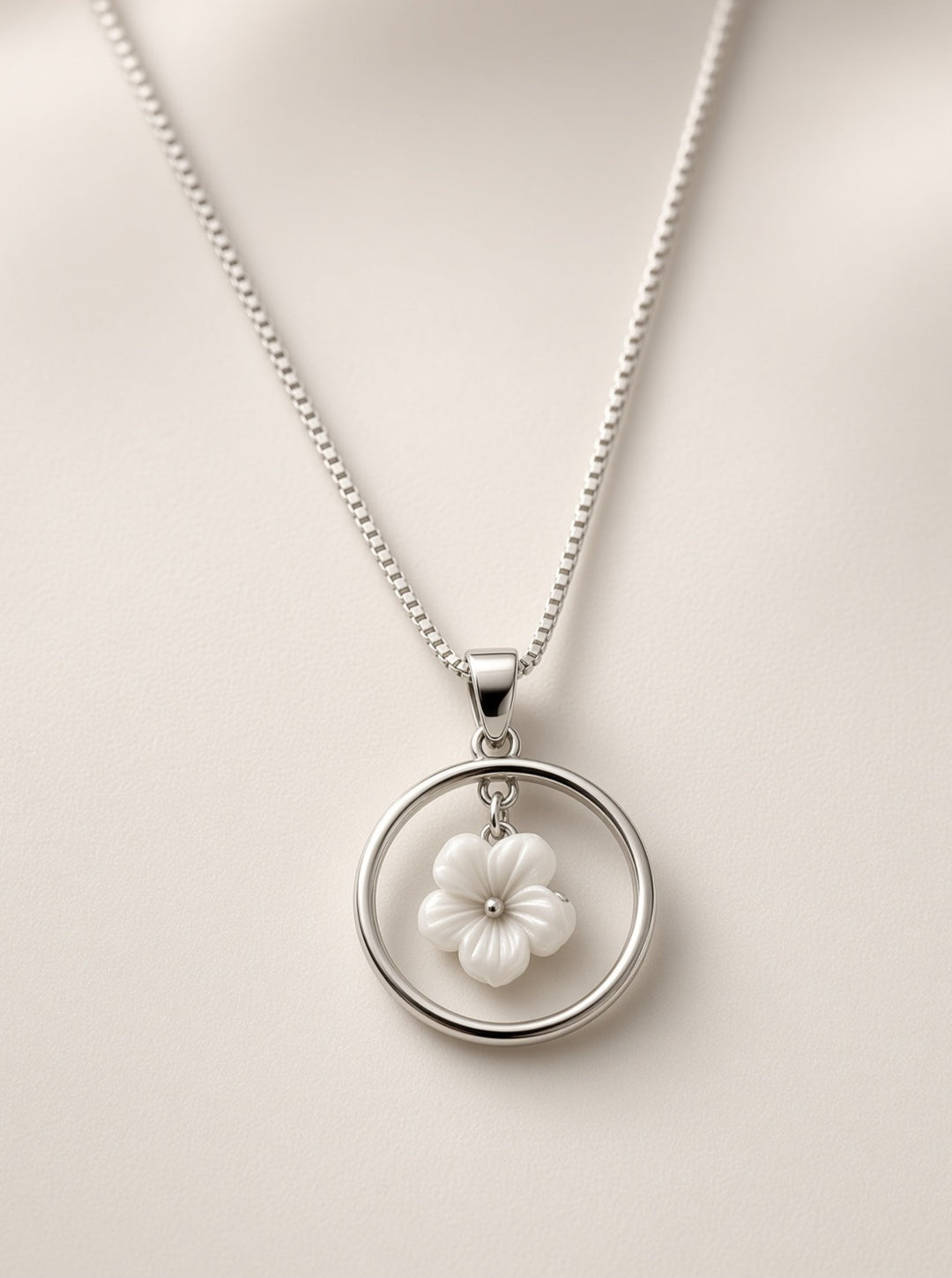 925 Silver Hanging Flower Pendant