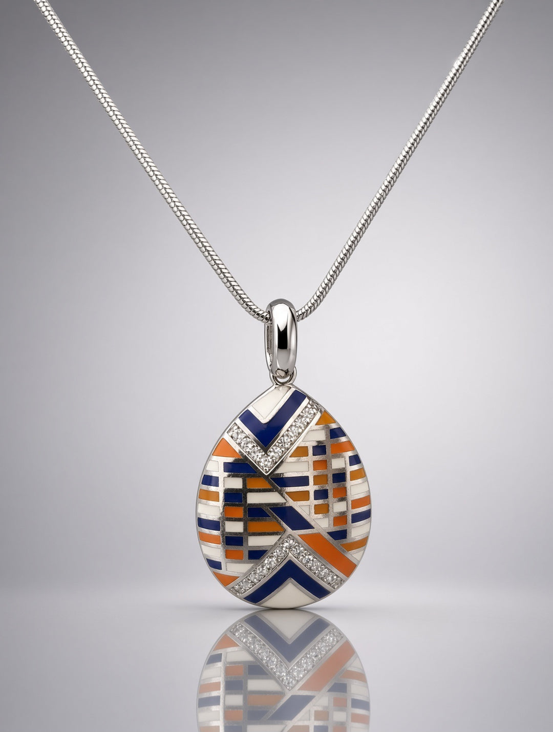925 Silver Hirea Pendant