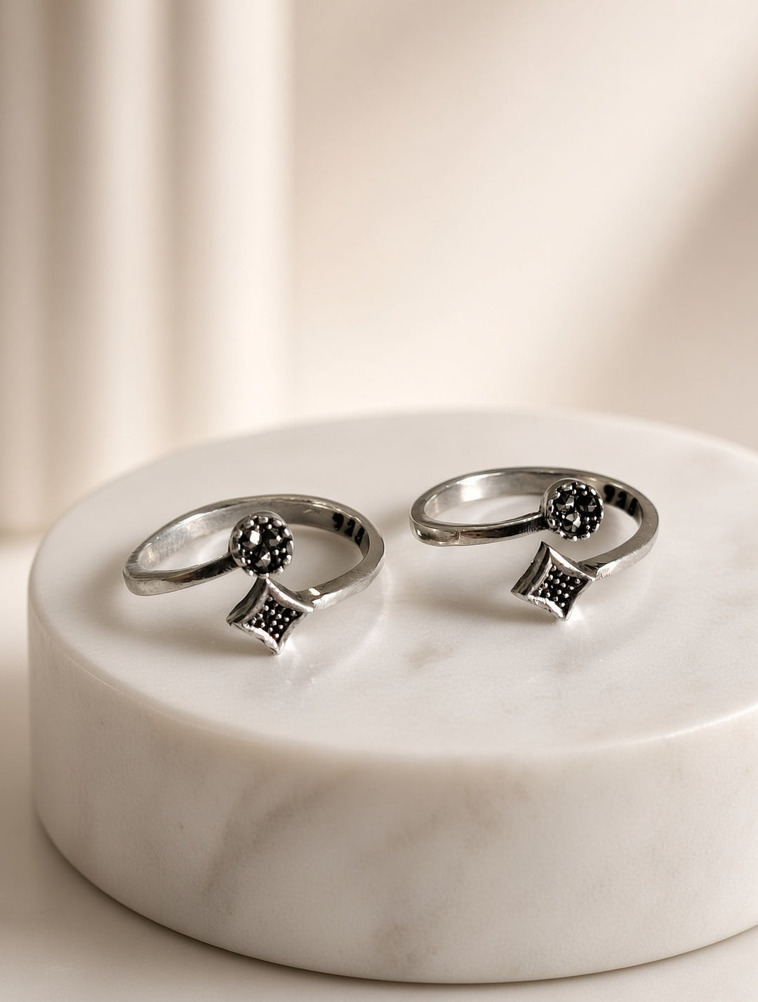 925 Silver Vyie Toe Rings