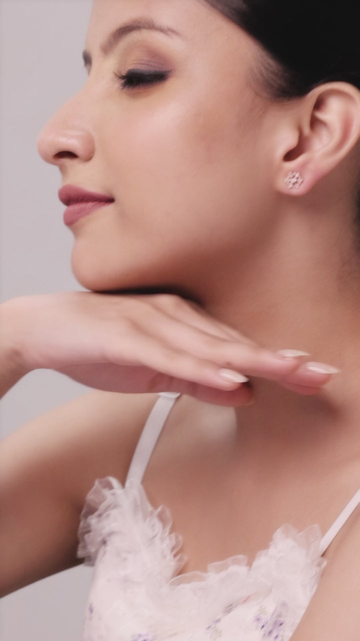 Star Rosy Silver Stud Earrings