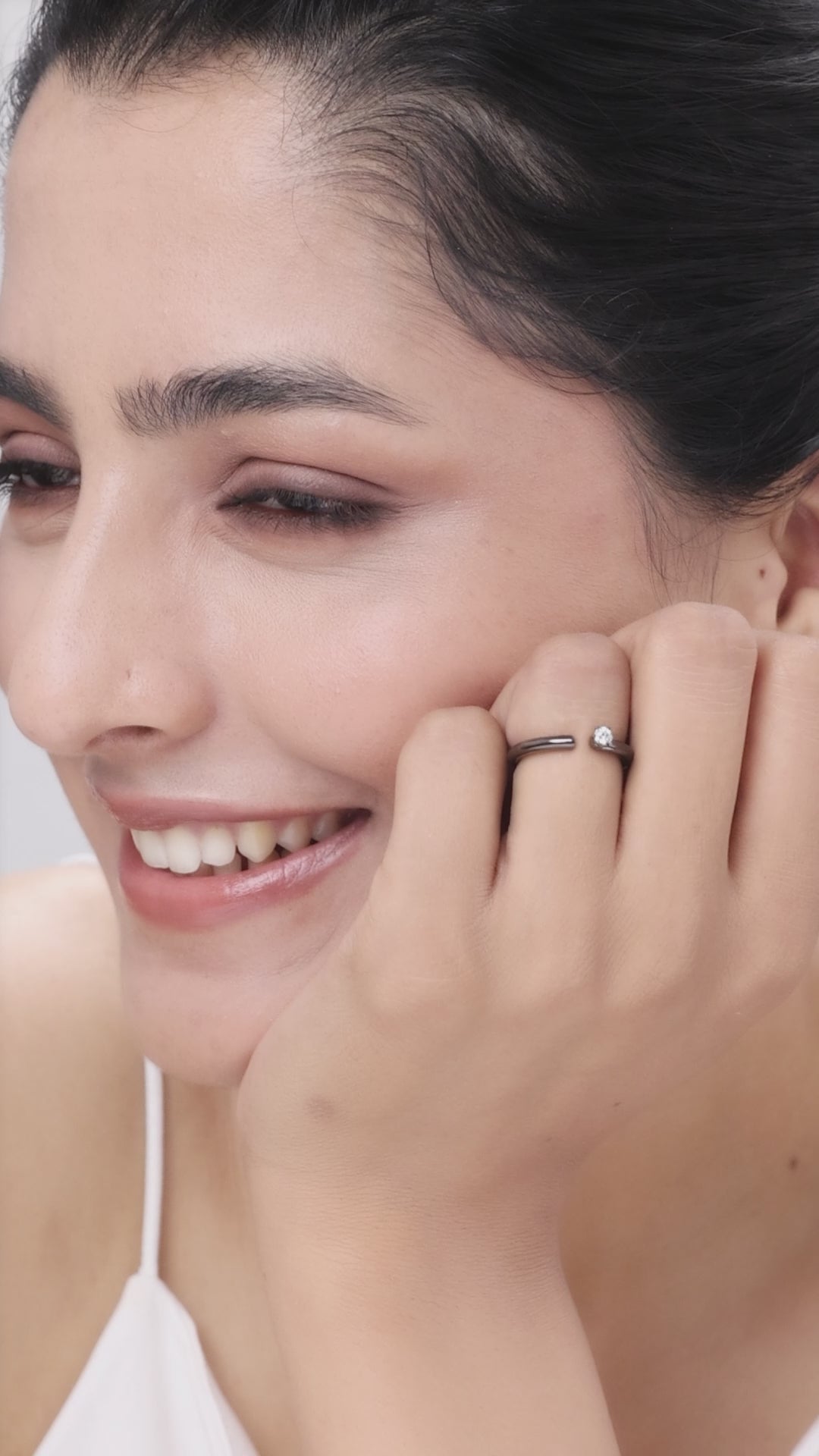 Black Silver Queen Ring