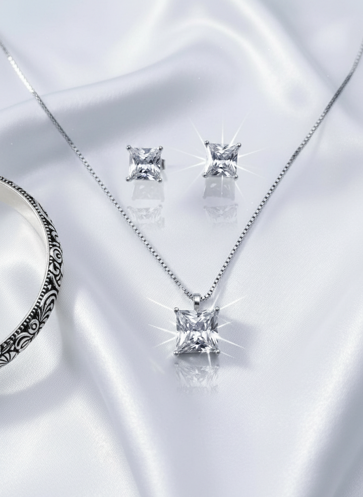 Silver Solitaire Pendant Set (with chain)