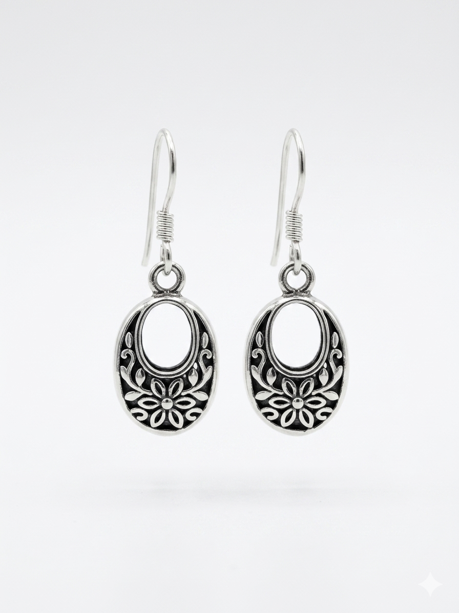 Silver Classy Oval Earrings